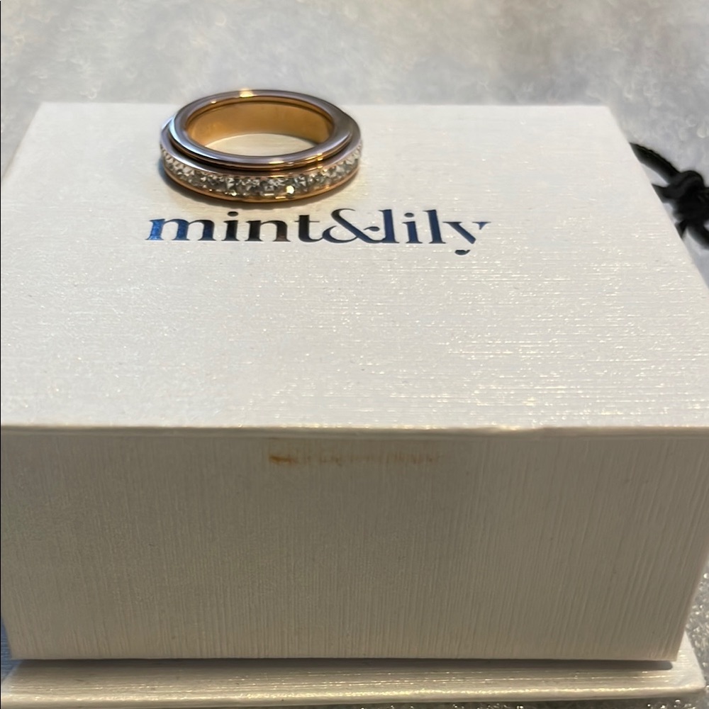 Mint & Lily Rose Gold  Ring
